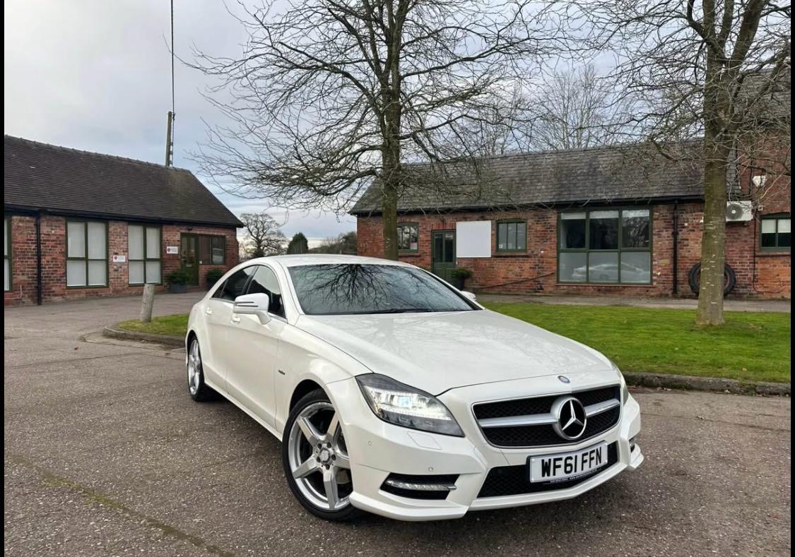 Mercedes-Benz CLS 350 Sport — front three-quarter